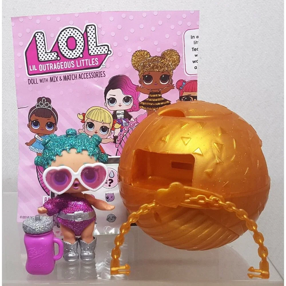 LOL Series 1 Original 2016 Release Cosmic Queen Complete w/ Accessories & Ball
